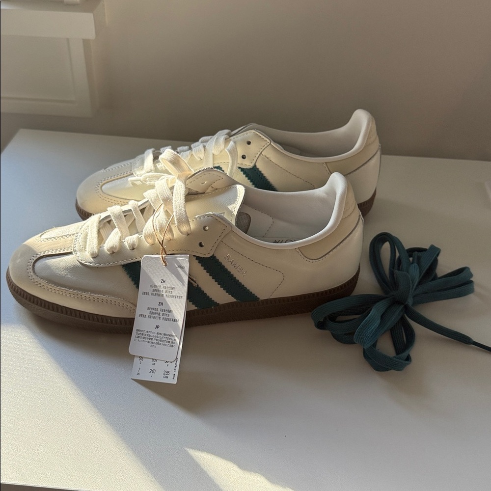 Adidas Cream and Teal Sambas
